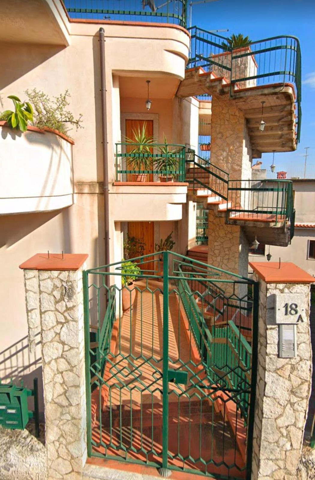 Appartamento La casa di Marilena Taormina Esterno foto